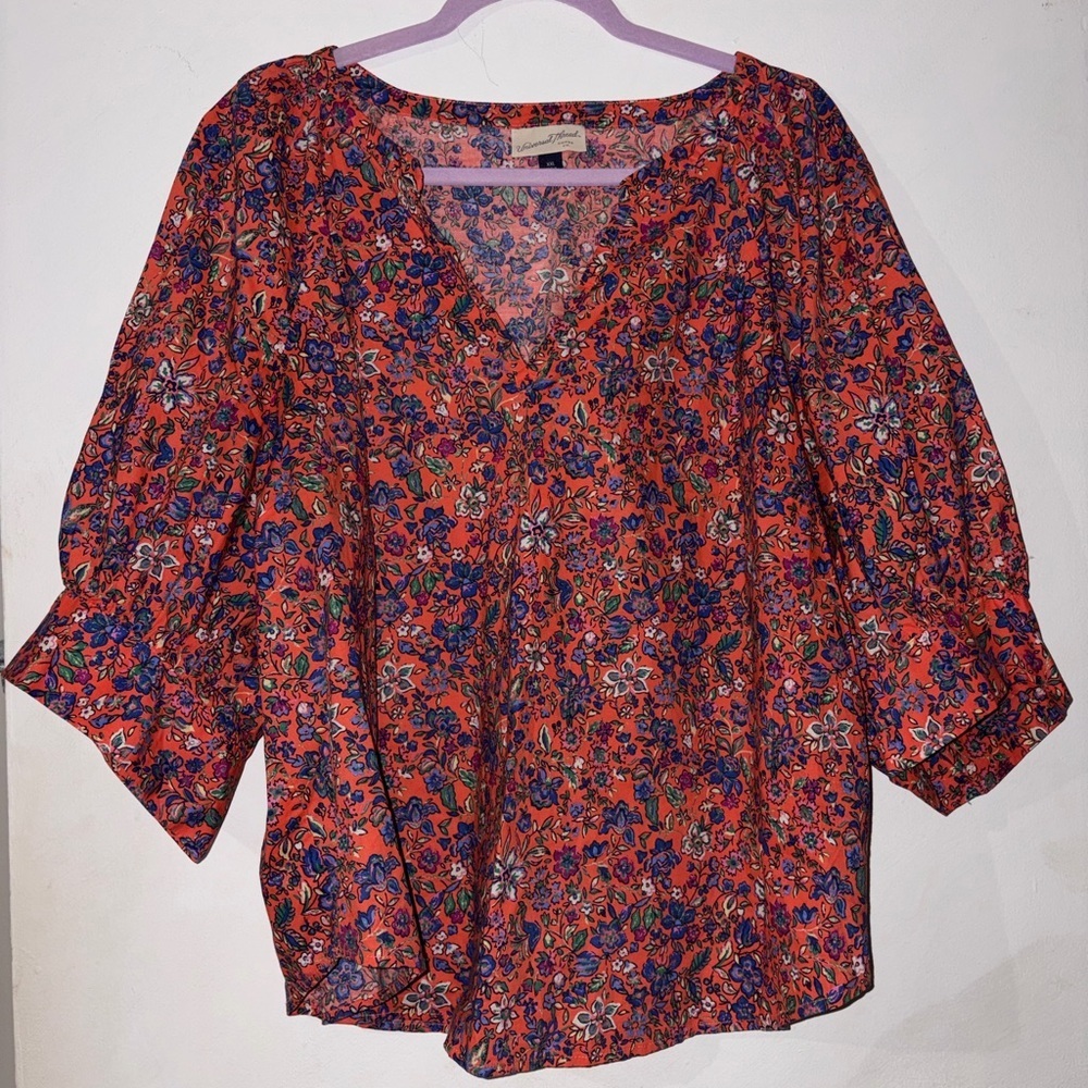 Universal Thread Red Floral V-Neck Blouse with Blue & Green Accents